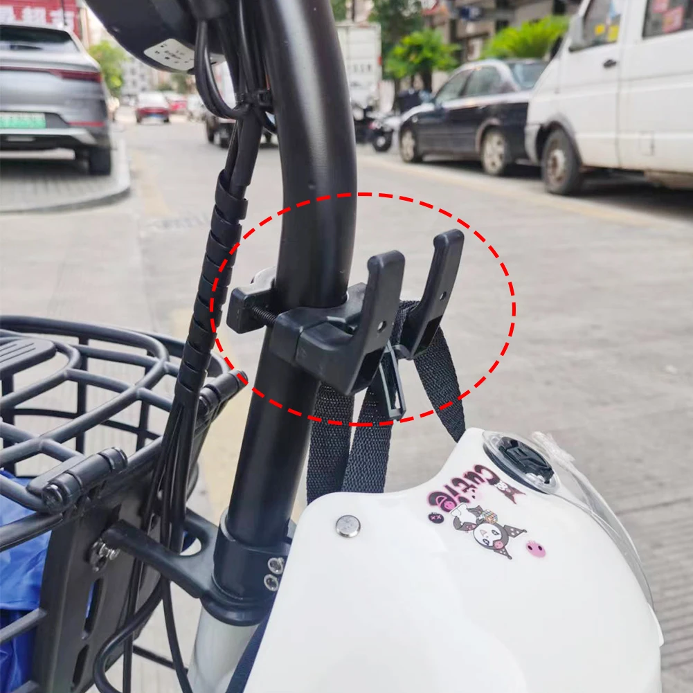 Hooks Motorcycle Helmet Access - Cycling Commuter Bag บทวิจารณ์และราคา